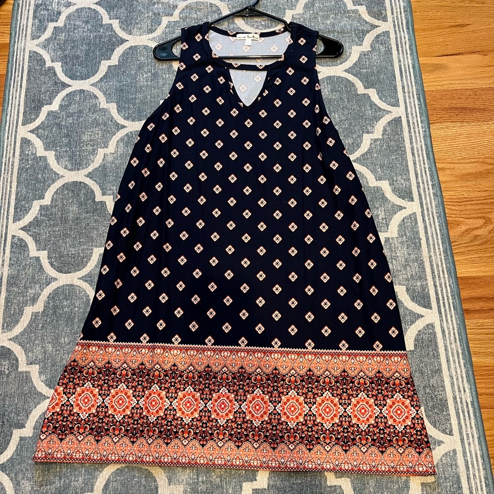 Chic Navy Patterned Dress
